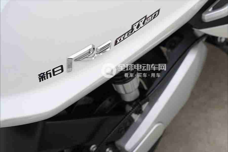 新日电动车R5图片