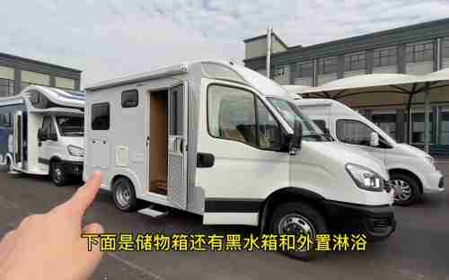 爱旅途小额头房车，高度只有3米，全新内饰设计更时尚