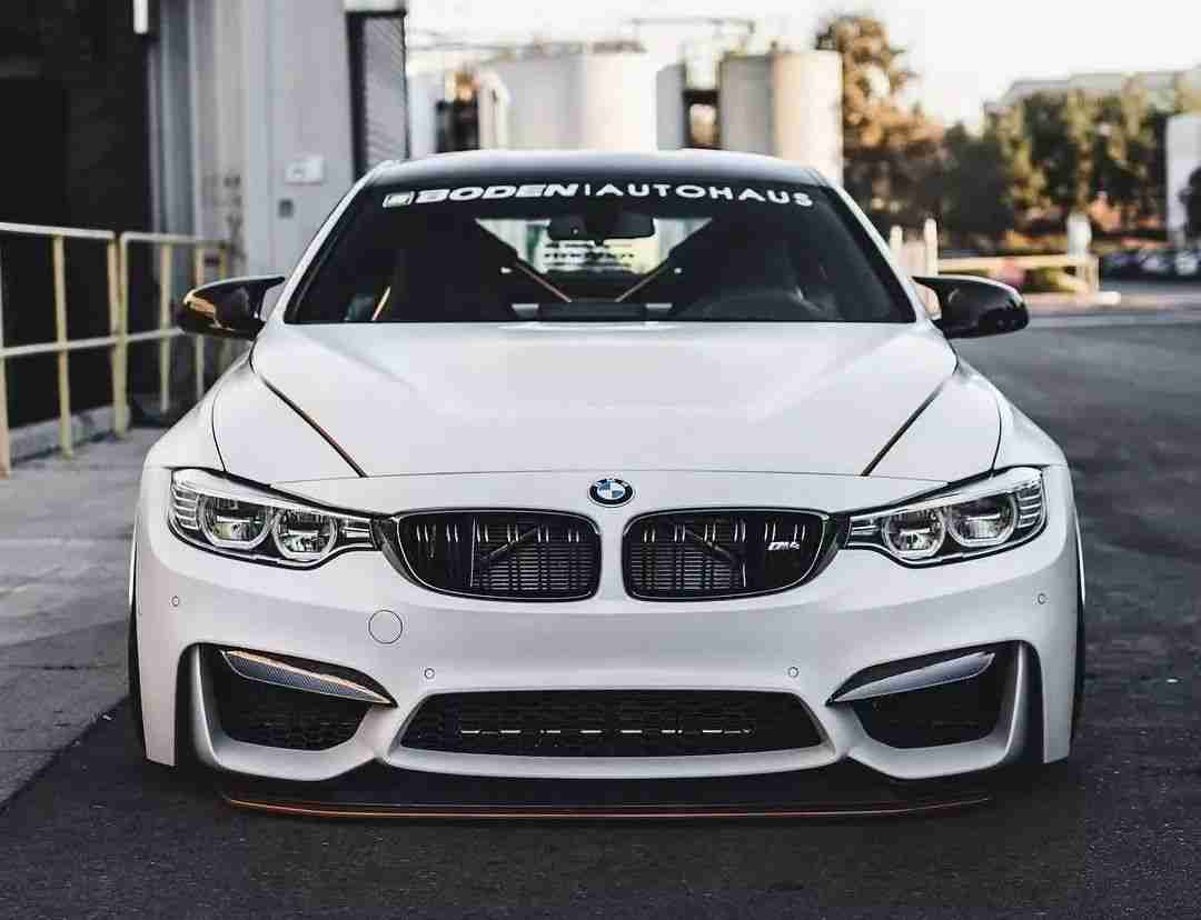 BMW M4 GTS低趴改装